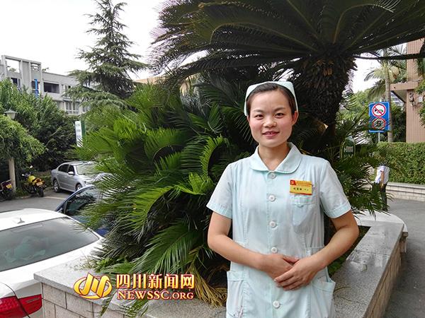 公交司机中暑强忍不适停车后晕倒 乘客施救(图)