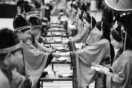 ɽ���������к�ʽ������� 22�����ˡ�ϴ�ֽ��桱